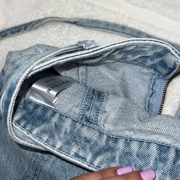 Pacsun denim skirt with tie and zipper in back - Picture 3 of 4